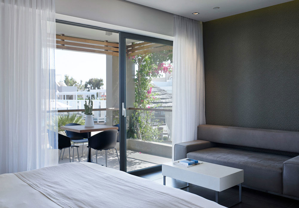 Fly & Go Pelagos Suites Hotel & Spa