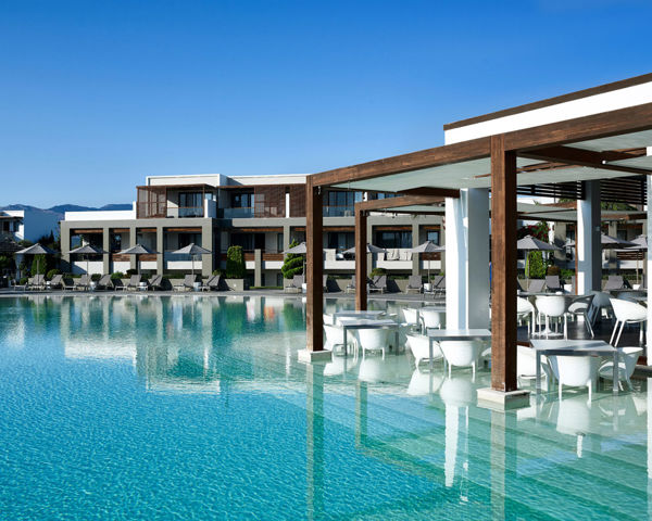 Fly & Go Pelagos Suites Hotel & Spa — 2