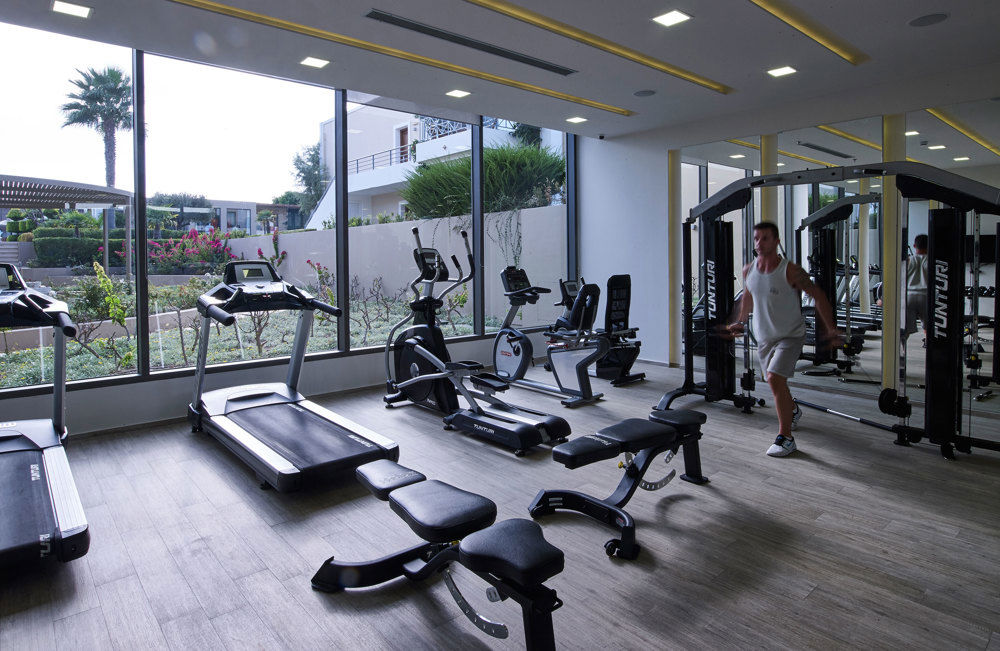 Fly & Go Pelagos Suites Hotel & Spa
