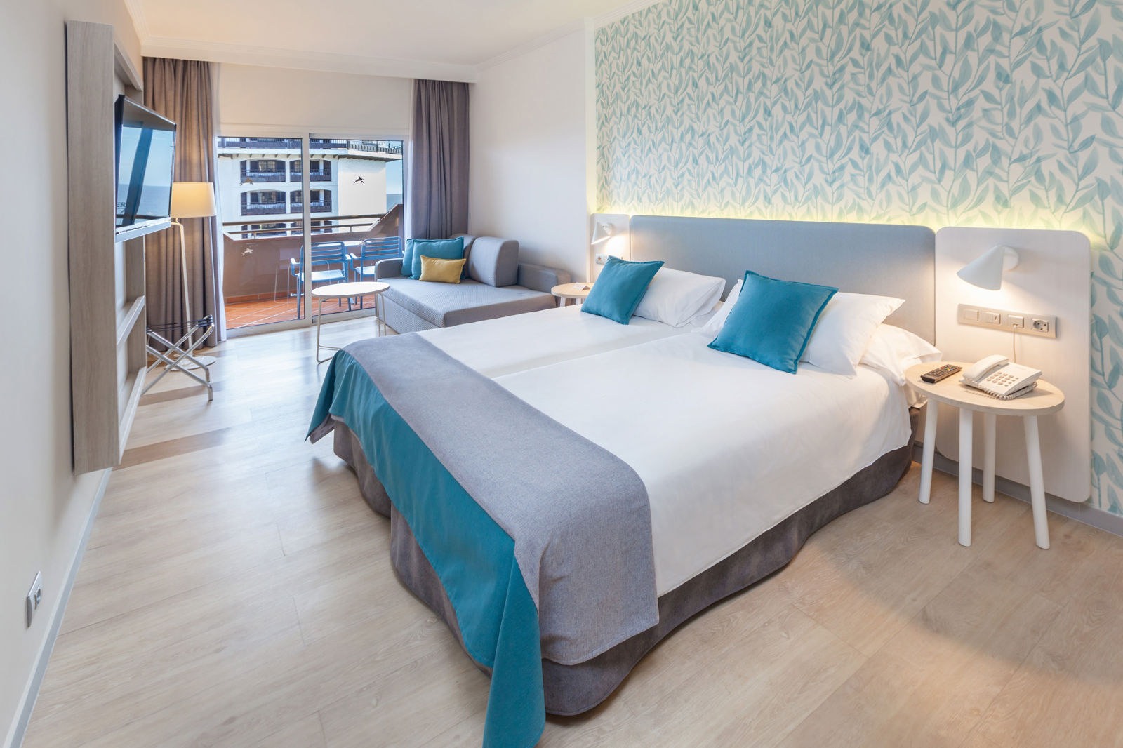 Fly & Go Abora Continental by Lopesan Hotels
