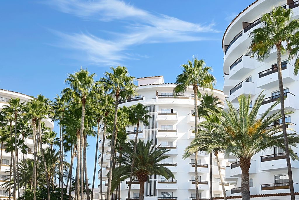 fly-go-servatur-waikiki