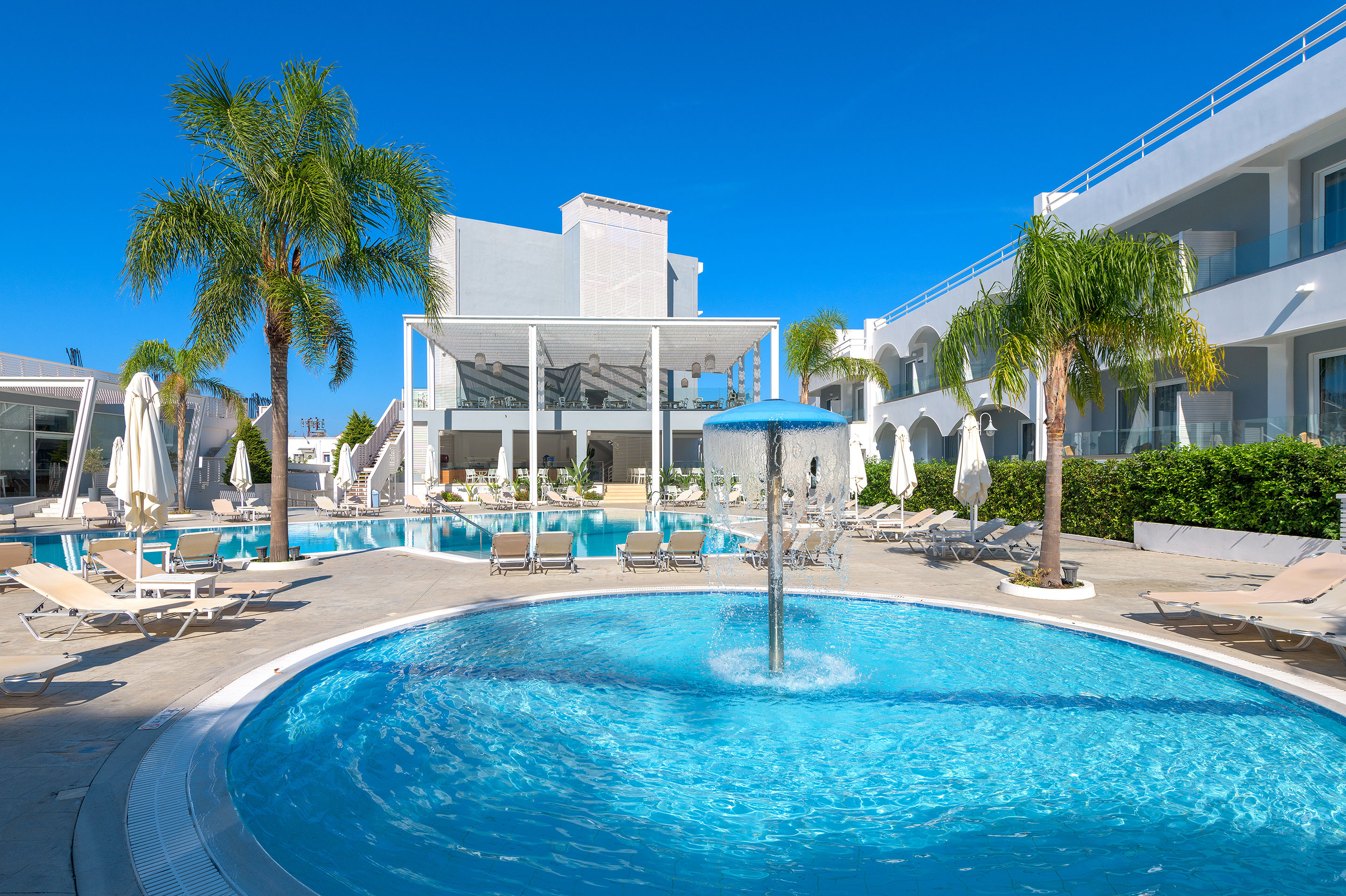 Fly & Go Oceanis Park Hotel