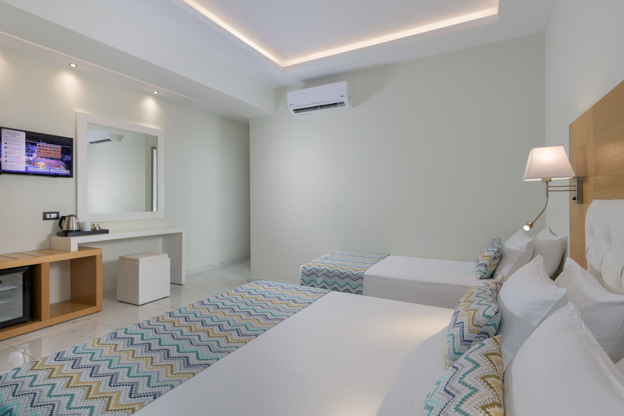 Fly & Go Oceanis Park Hotel