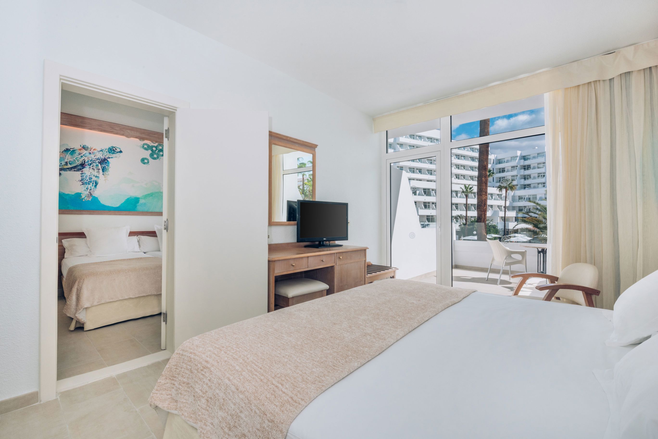 Fly & Go Iberostar Waves Las Dalias