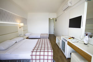 Excursiereis & Yunus Hotel