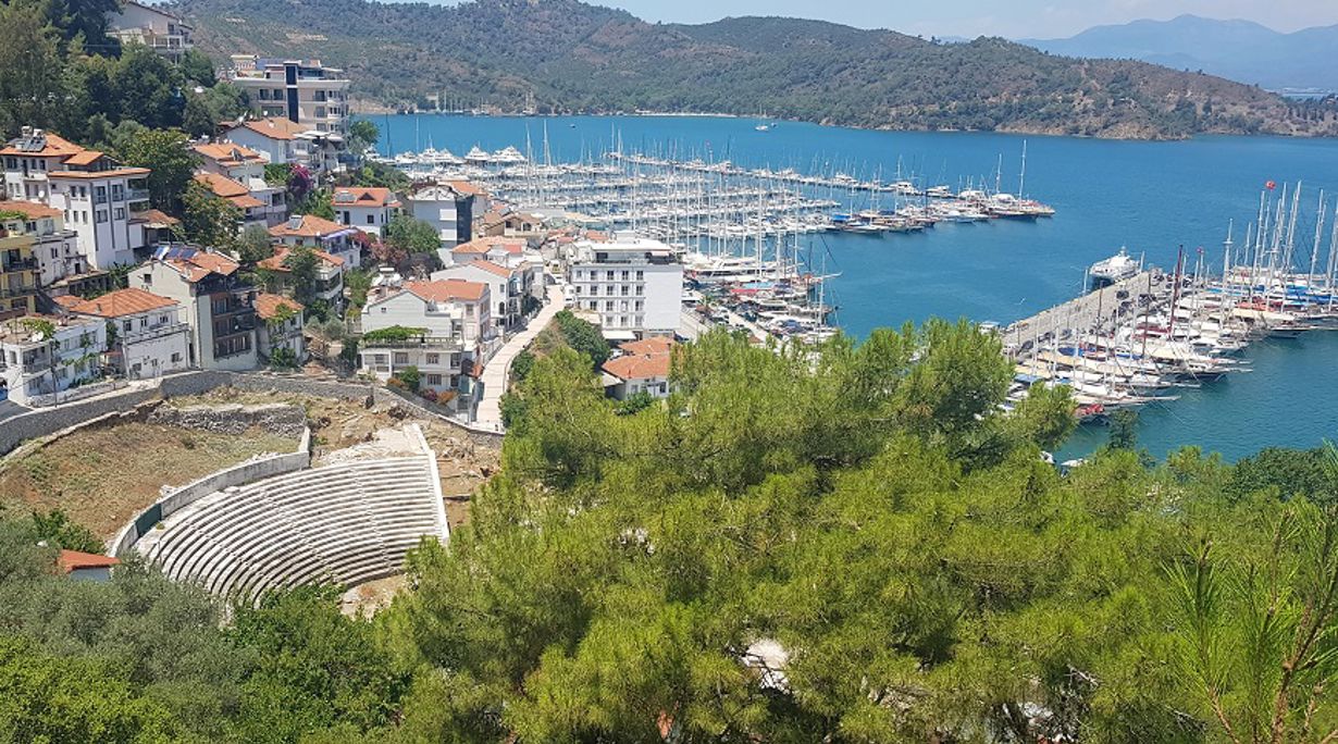 excursiereis-perdikia-beach