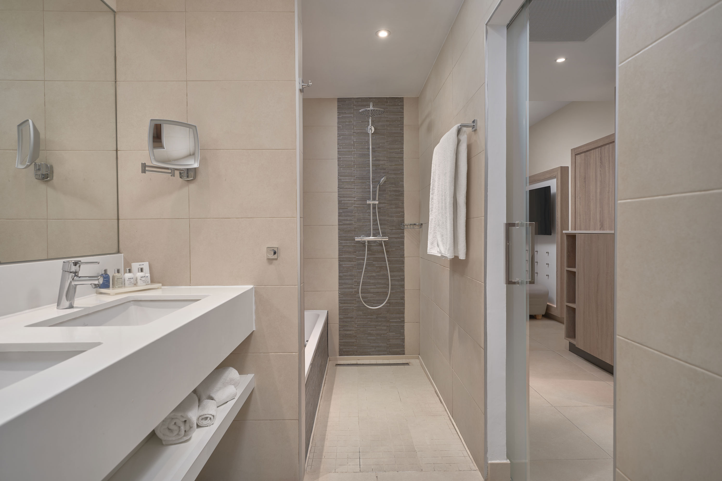 Fly & Go Radisson Blu Resort & Spa