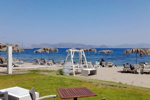 Theodorou Beach Hotel