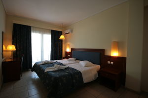 Theodorou Beach Hotel