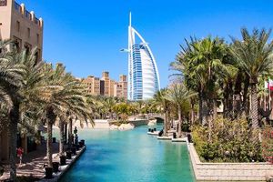 Cruise van Dubai naar Italië & 2 hotelnachten