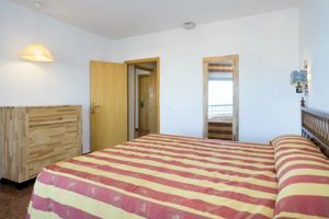 Apartamentos Bajondillo