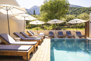 Golden Sun Suites