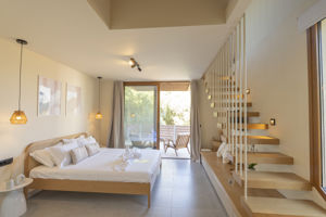 Golden Sun Suites