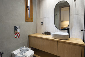 Golden Sun Suites