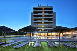 Interpass Vau Hotel & Apartments