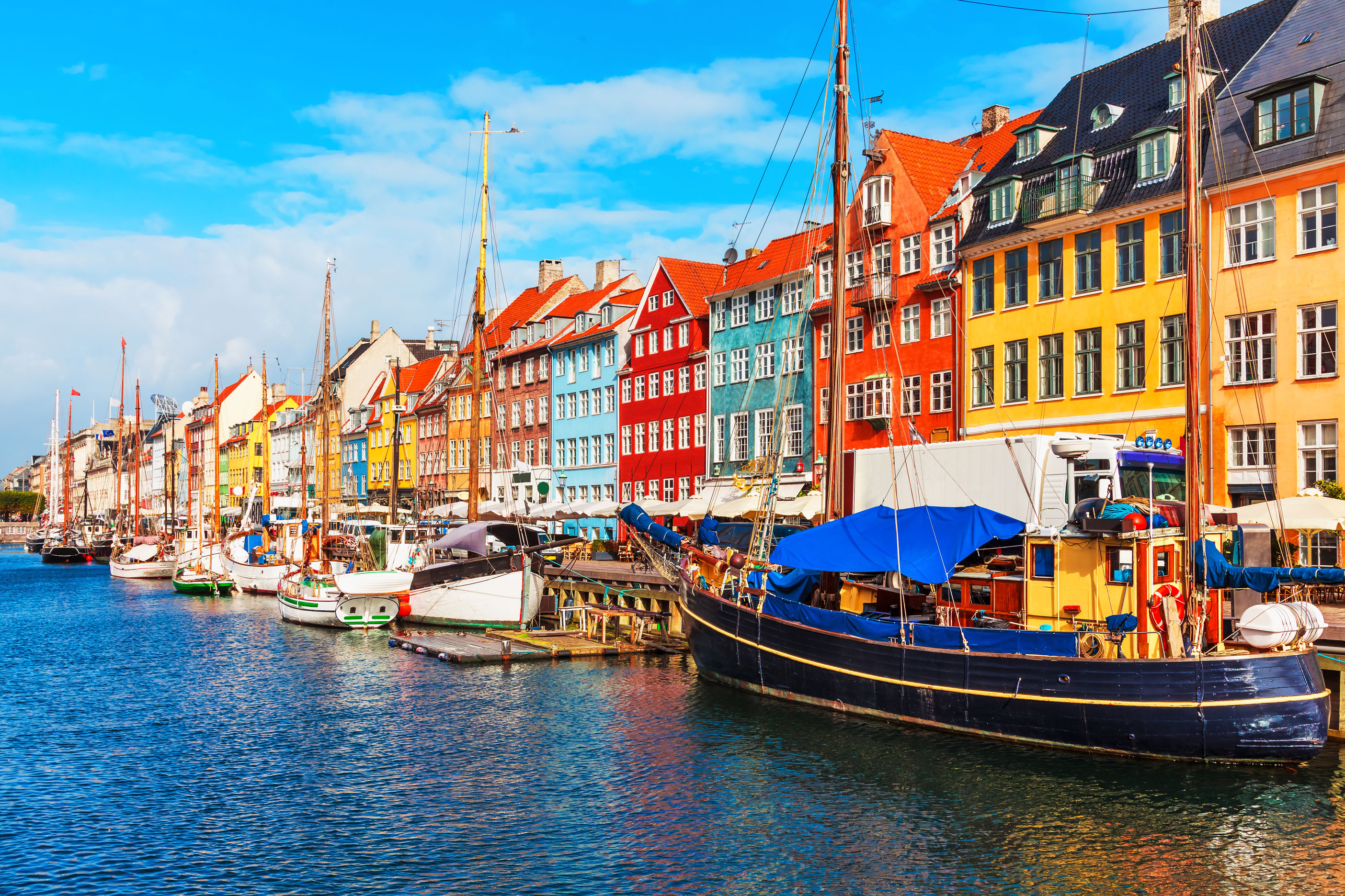 Cruise West-Europa met zonsverduistering
