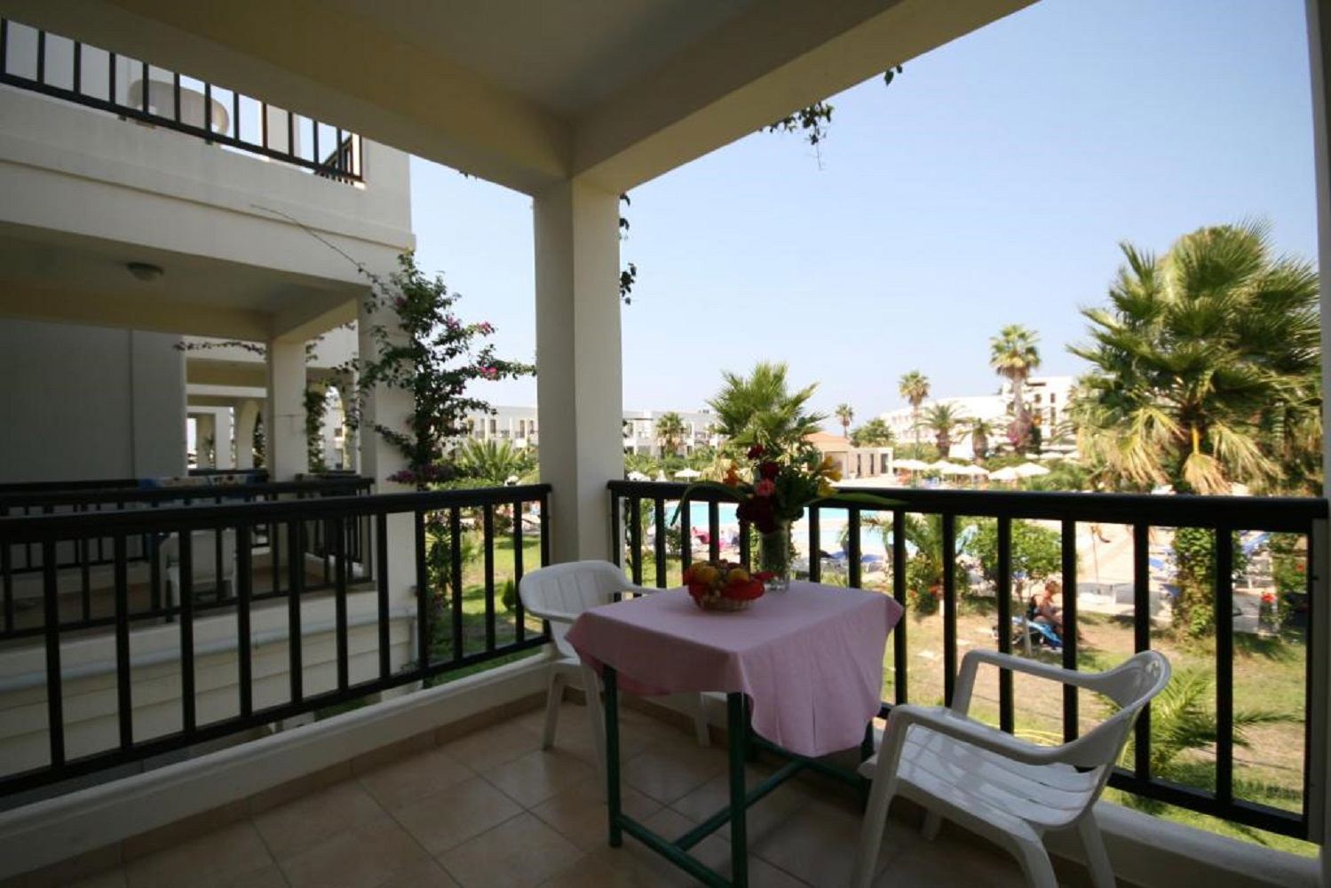 Tigaki Beach Hotel