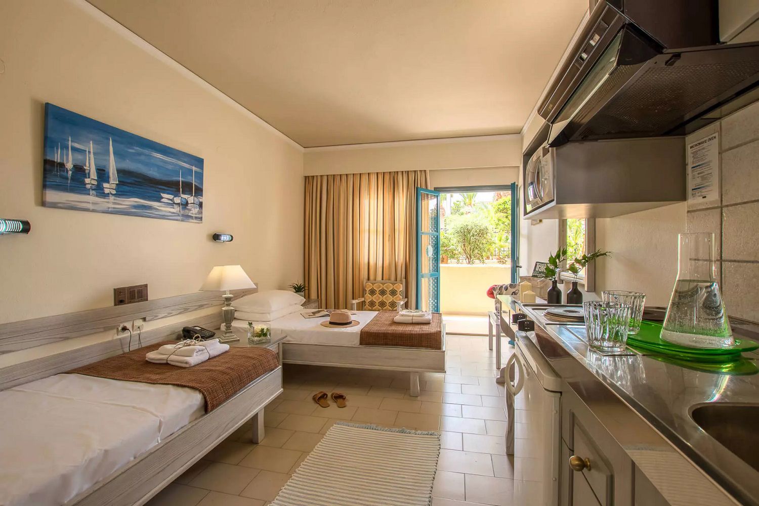 Dedalos Hotel