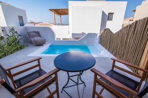 Woonvoorbeeld Suite met gedeeltelijk zeezicht en privé zwembad