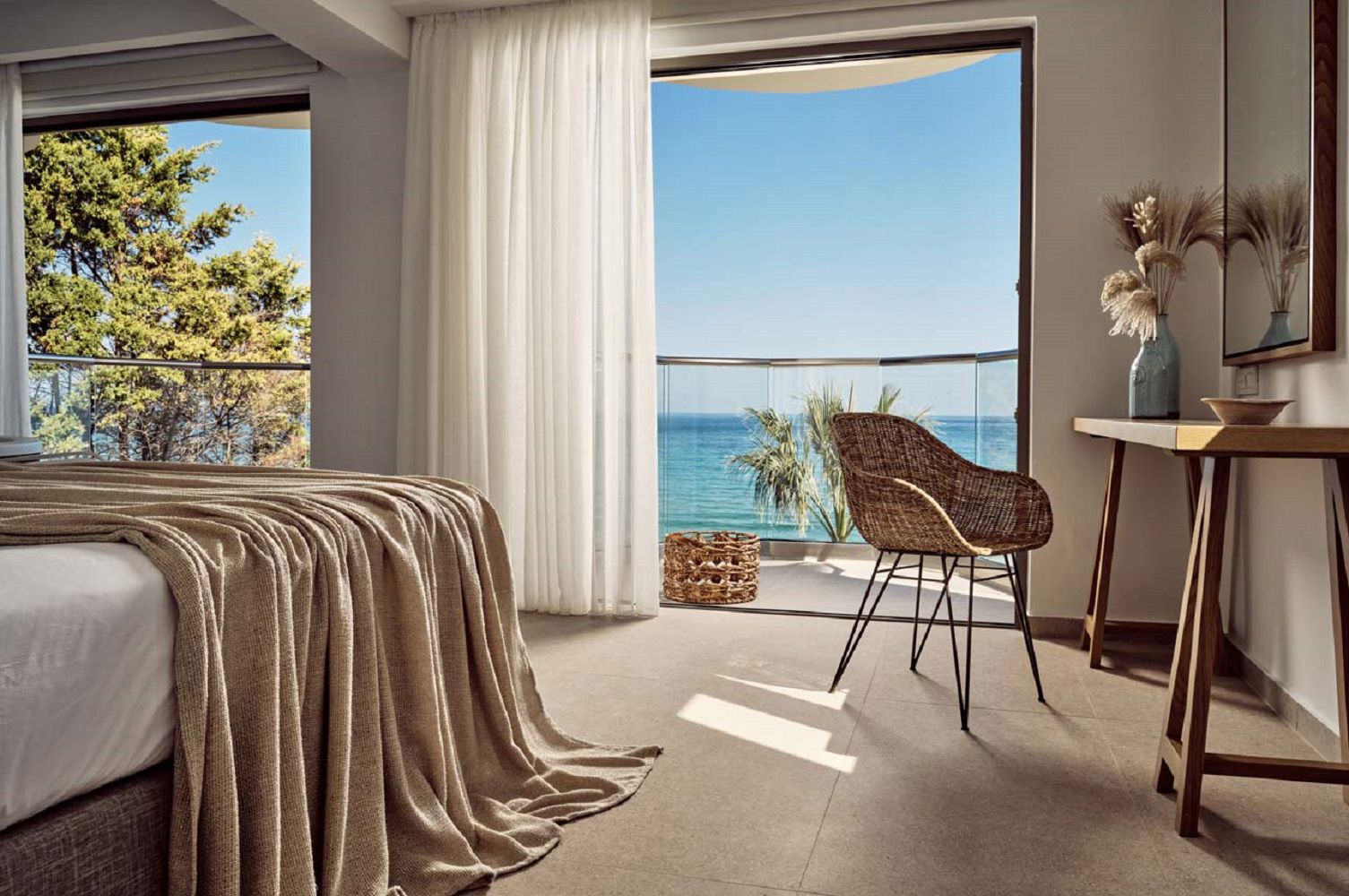 Windmill Bay Aparthotel