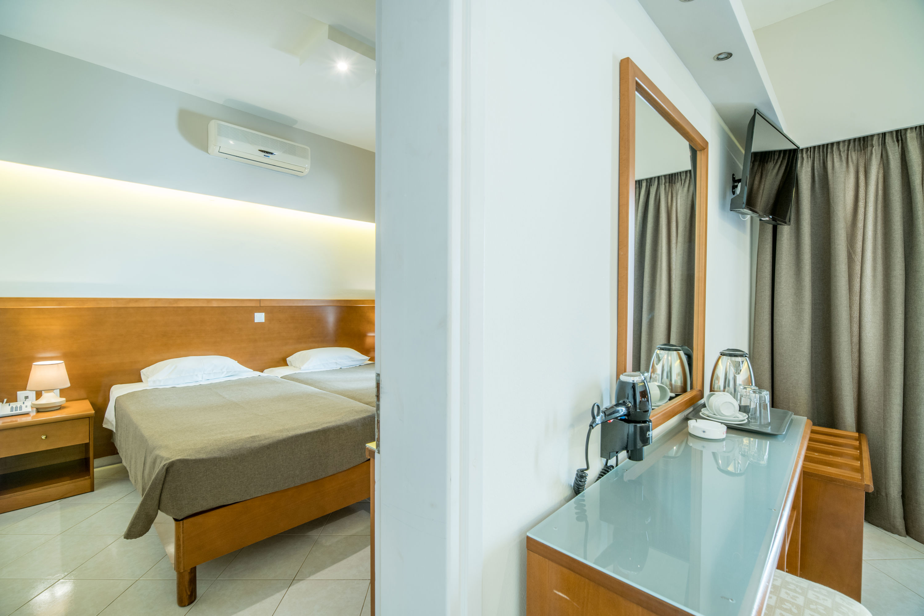 Fly & Go Hiona Holiday Resort