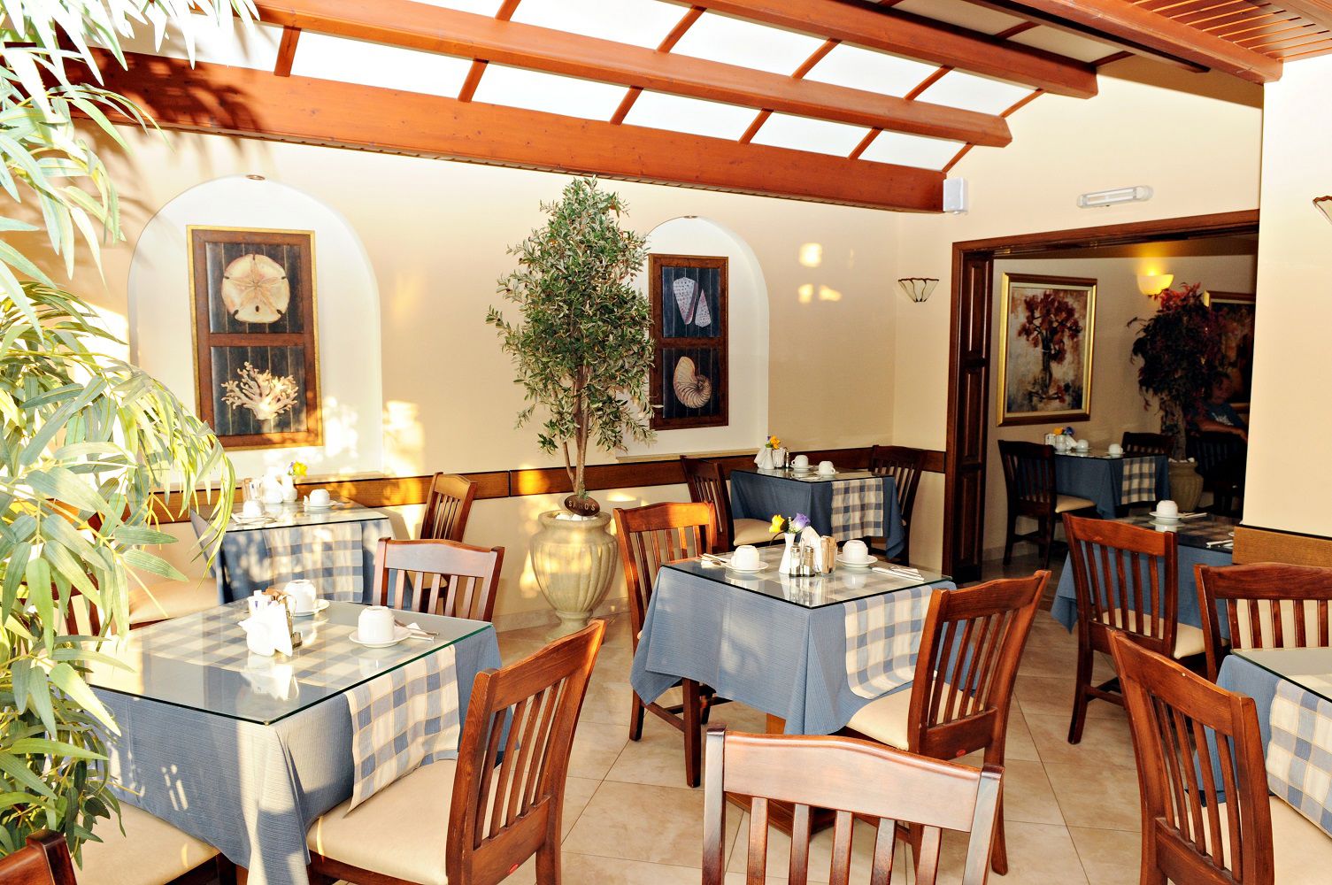 Athena Hotel