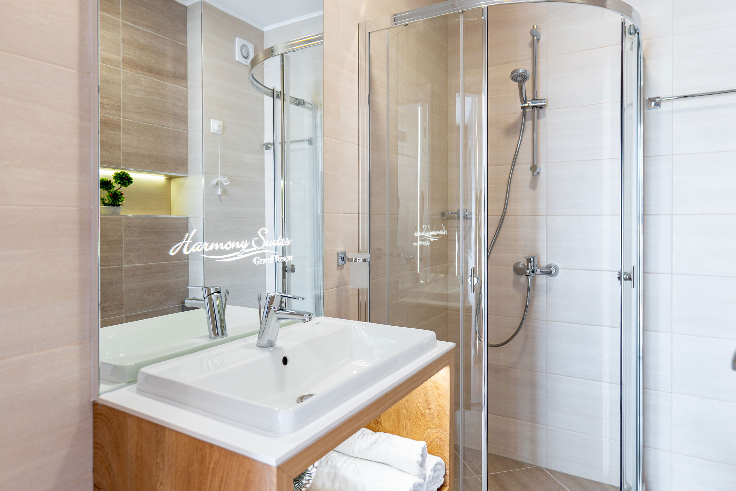Harmony Suites Grand Resort