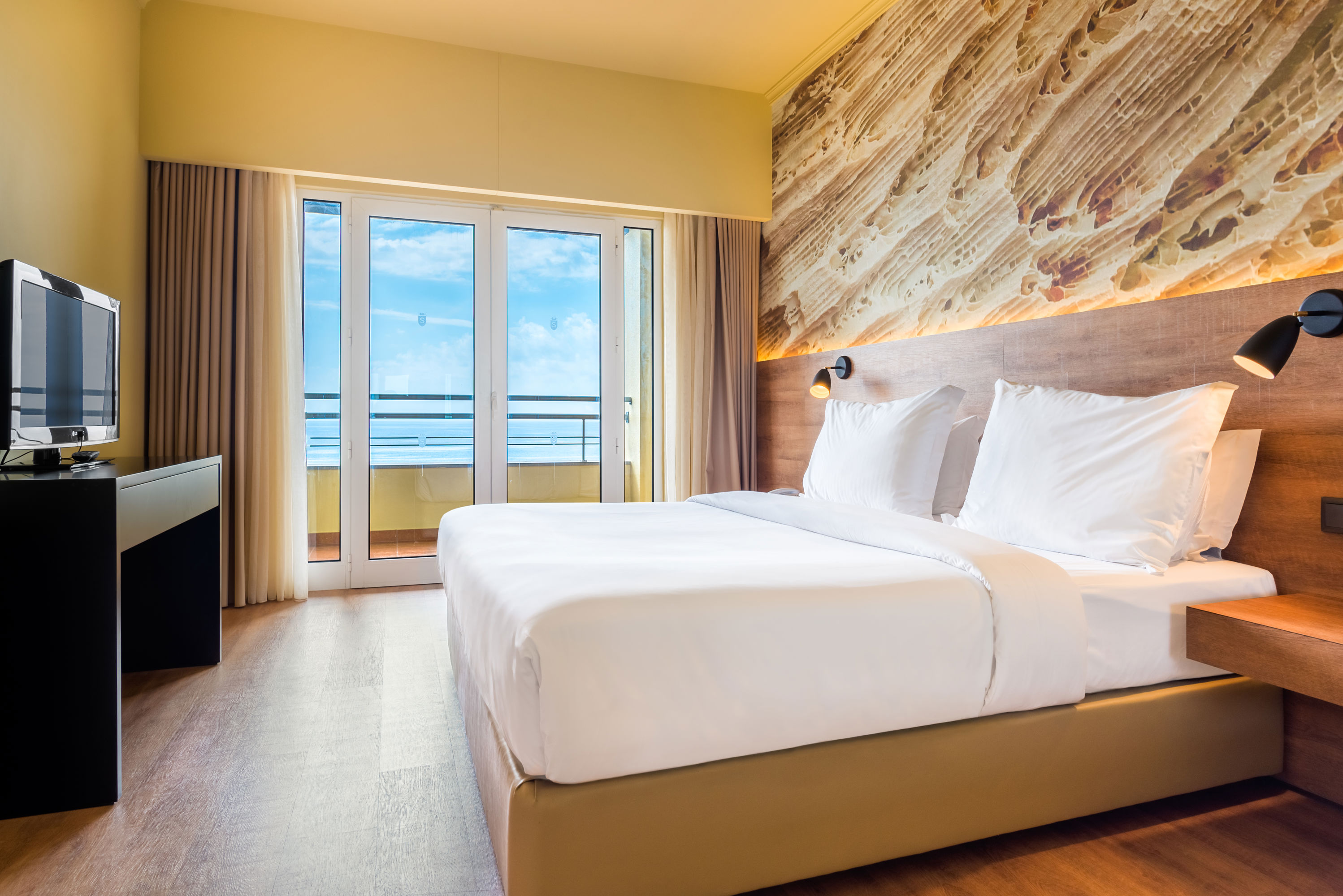 Calheta Beach by Savoy