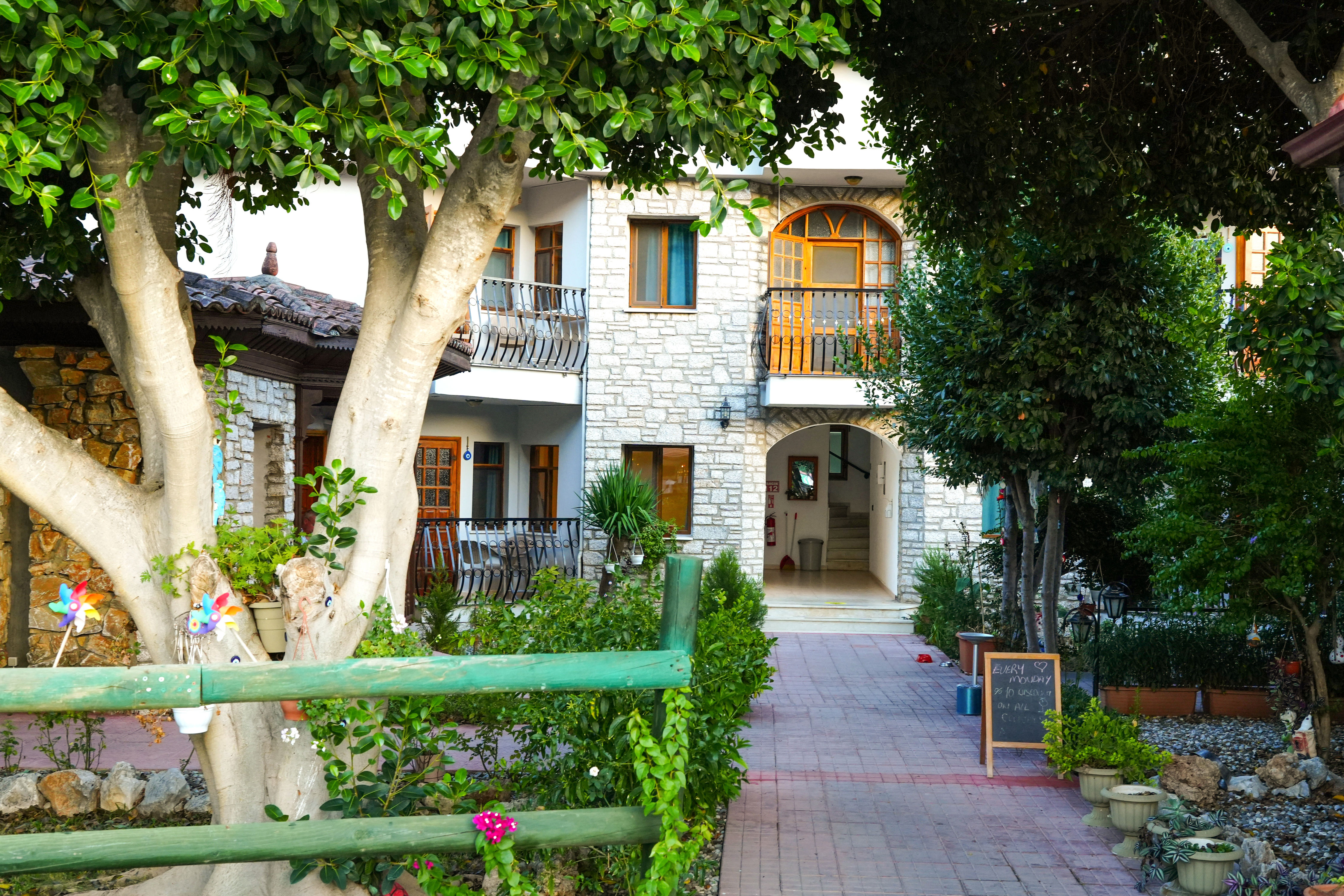 Sahin Villa Apart