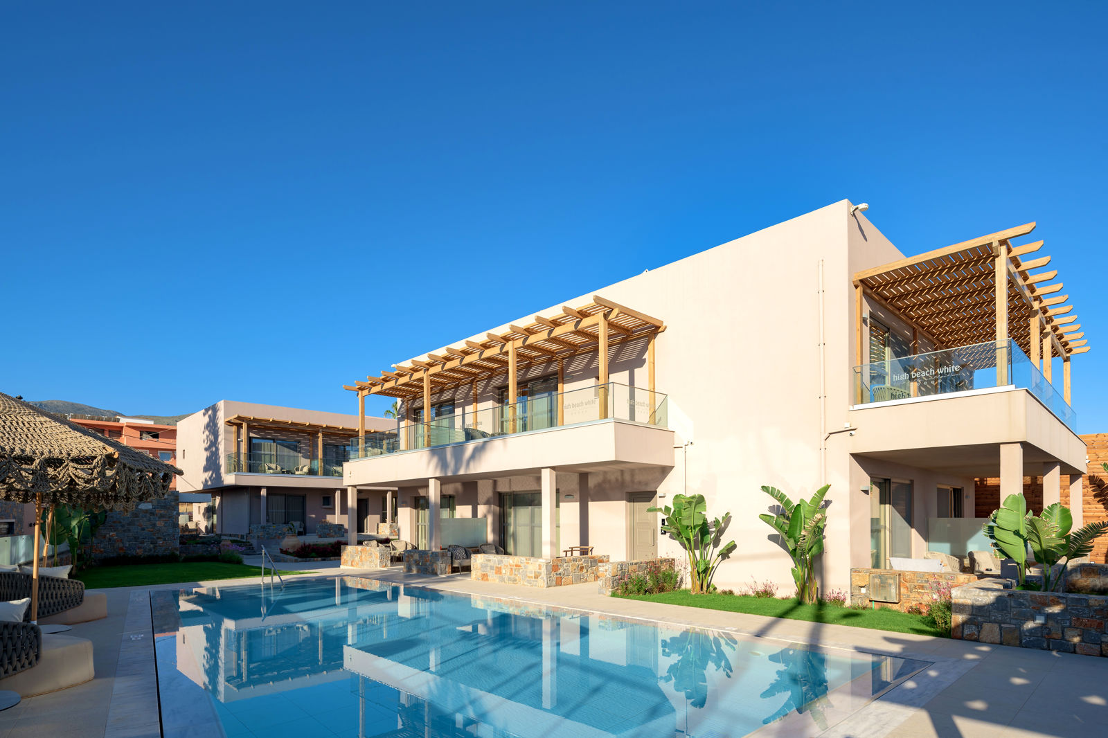 High Beach White The Villa Collection