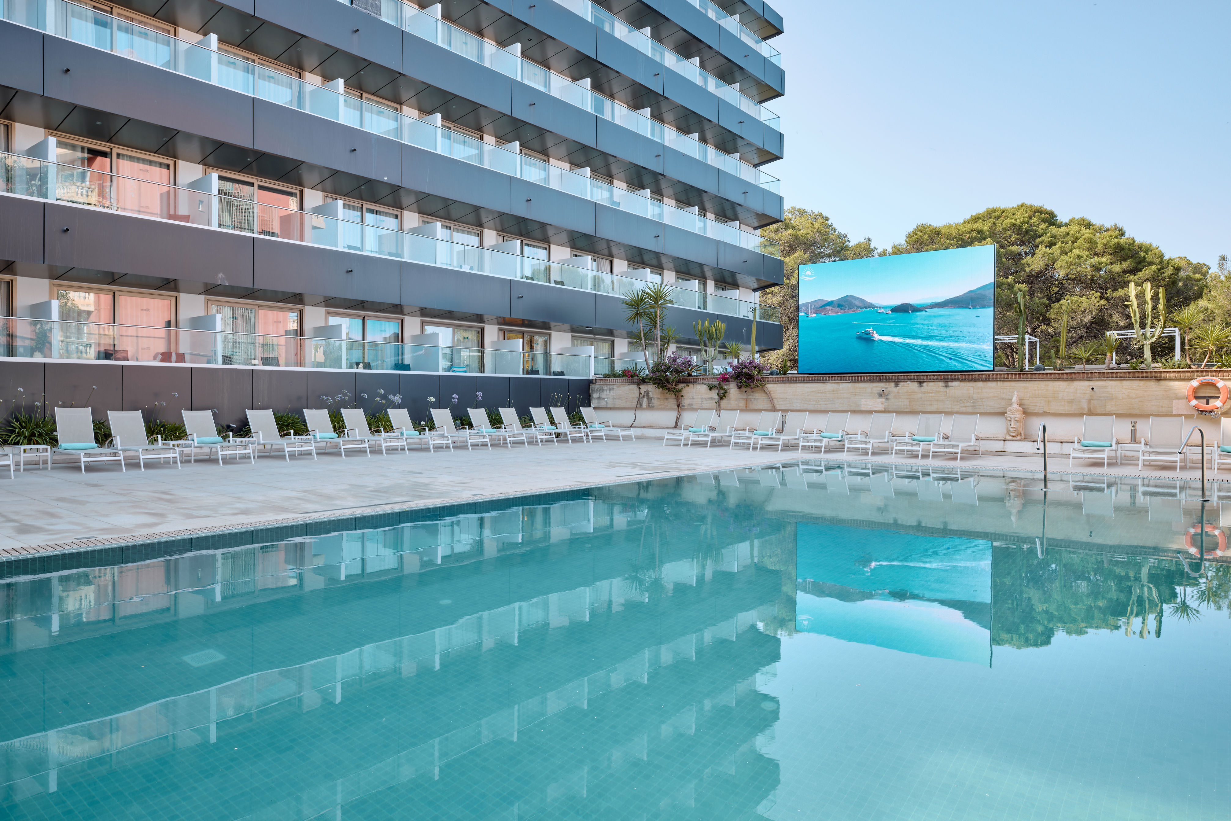 Ipanema Beach (voorheen Ipanema Park & Beach)