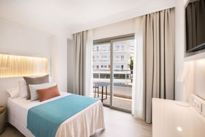 Ipanema Beach (voorheen Ipanema Park & Beach)