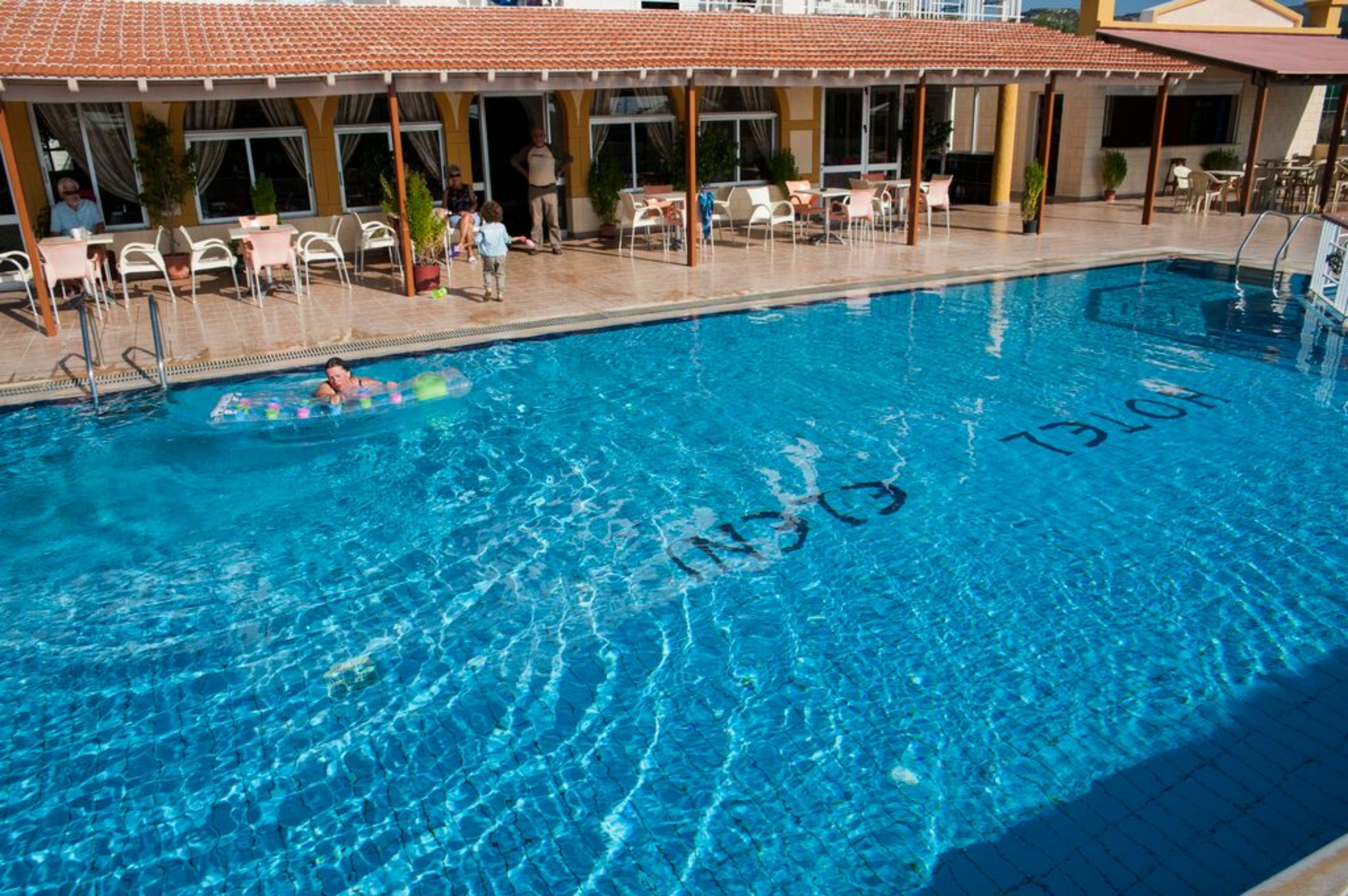 Fly & Go Eleni Hotel