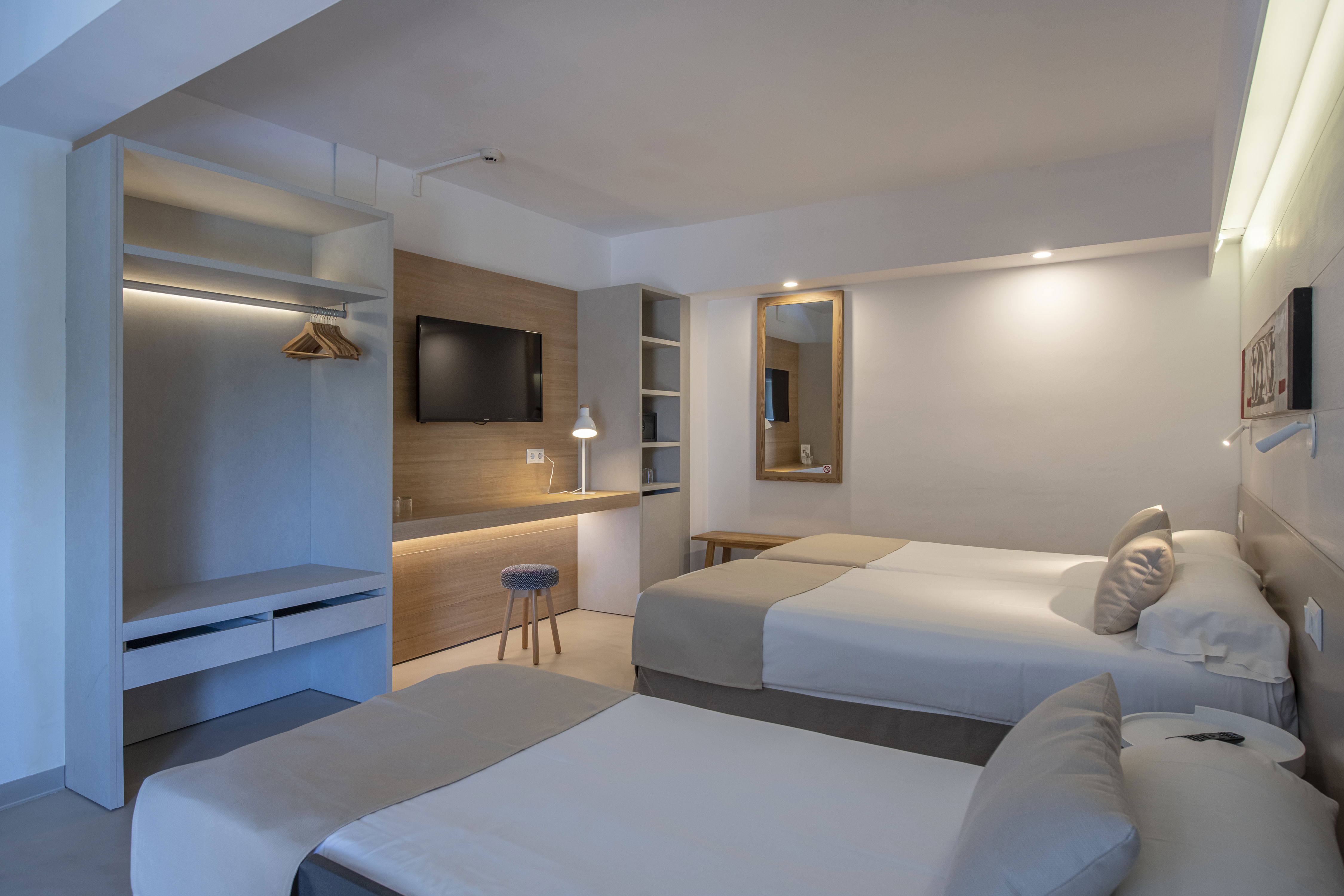 Cosmopolitan Hotel