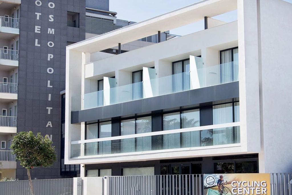 Cosmopolitan Hotel