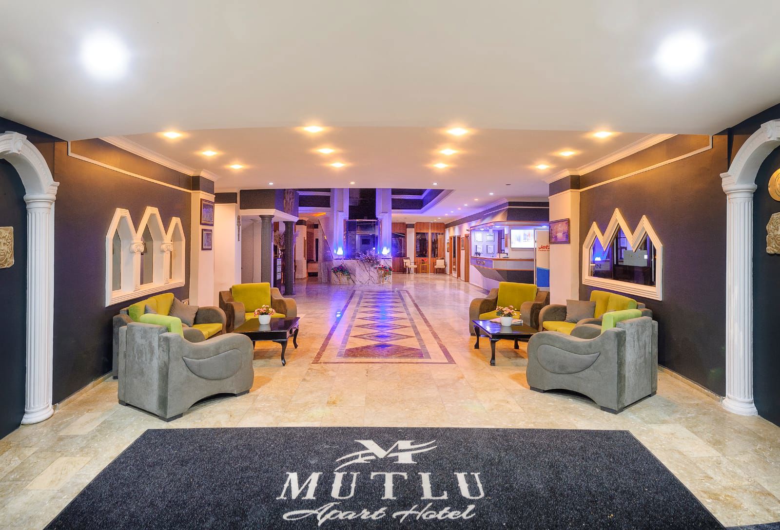 Mutlu Apart
