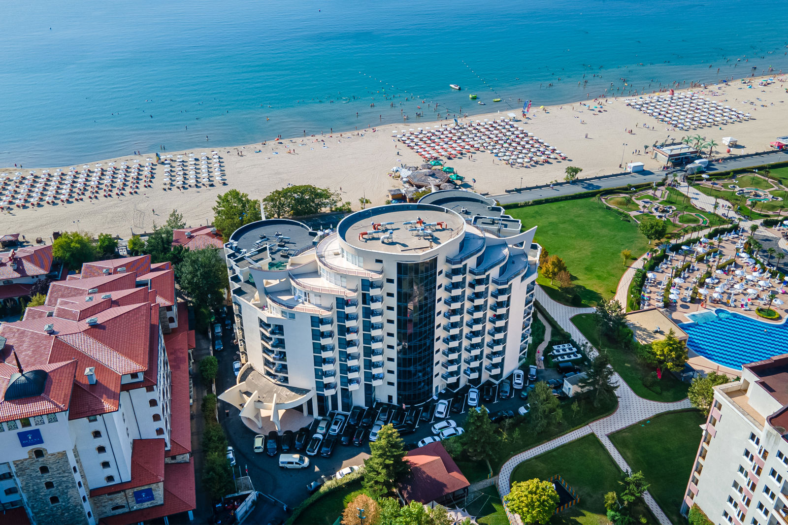 Zenith Hotel