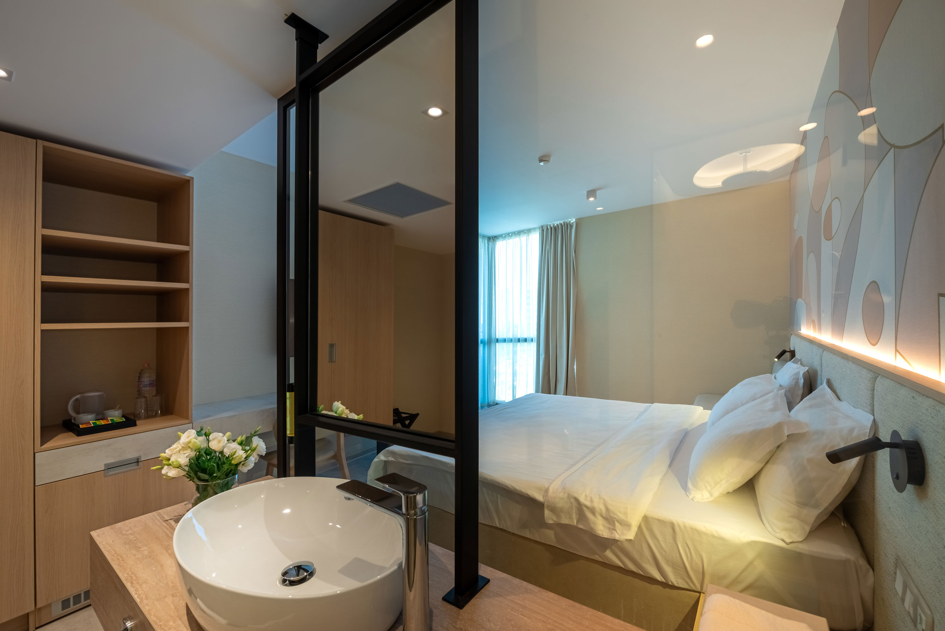 Zenith Hotel