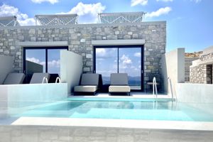 Eleia Seafront Rooms Private Pools 