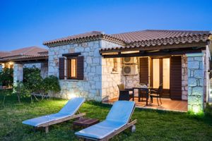 Kavos Psarou Villas