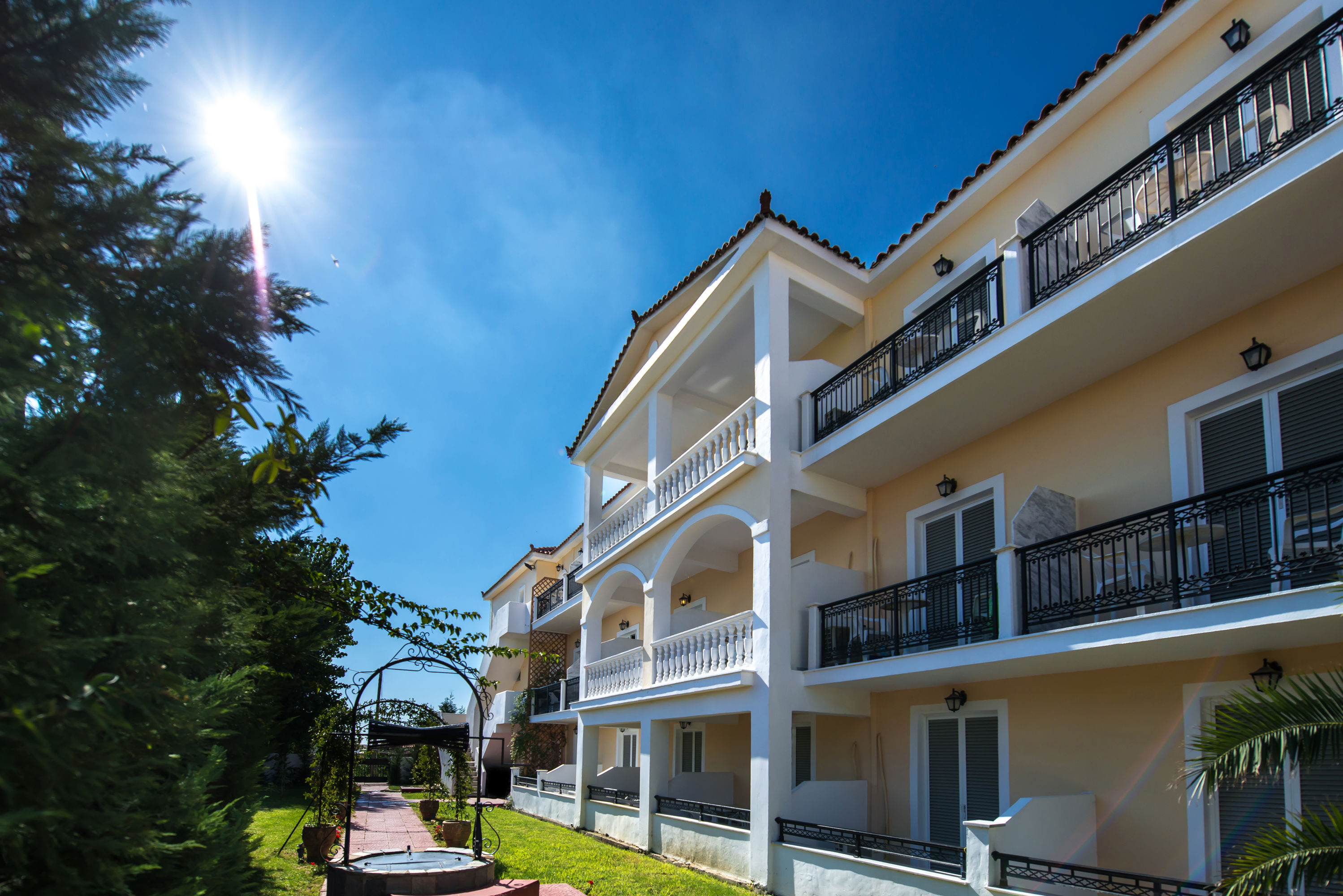 California Beach Hotel