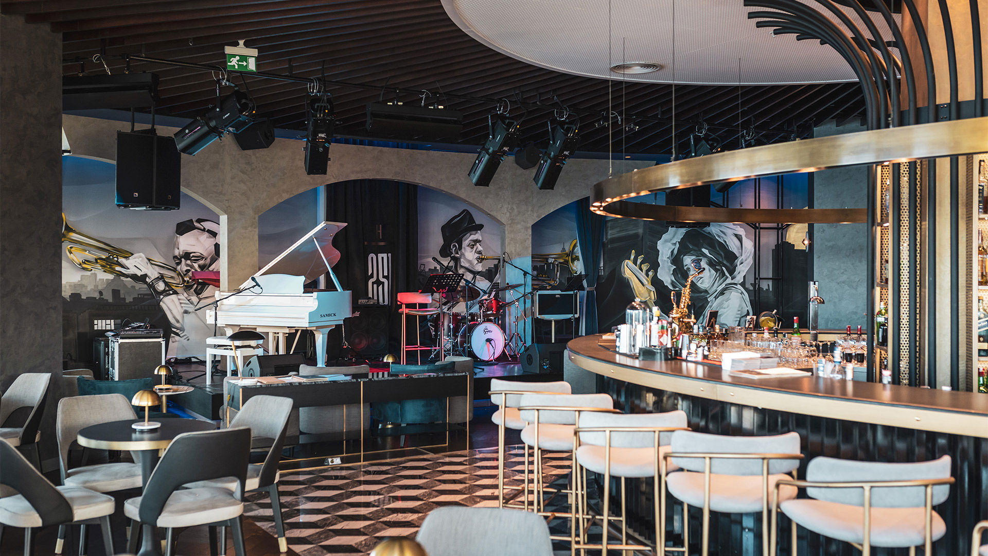 Fly & Go Akra Hotel