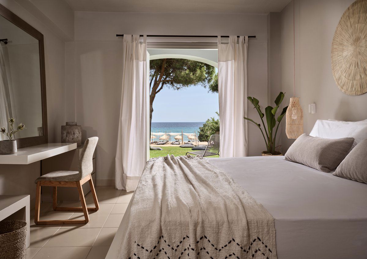 The Bay Hotel & Suites