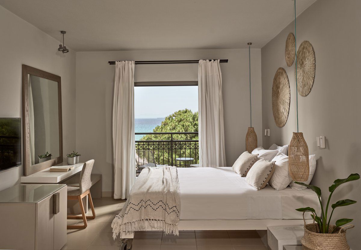 The Bay Hotel & Suites