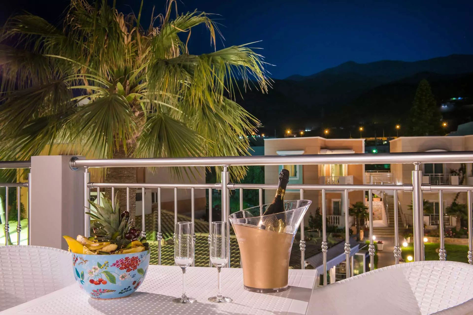 Sarpidon Hotel