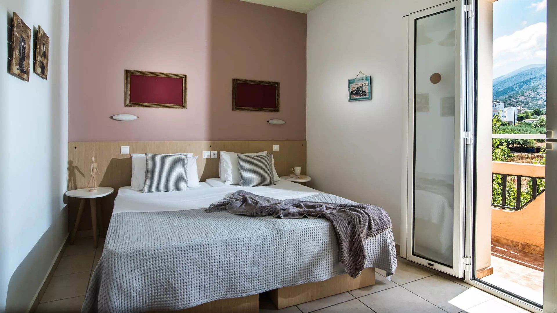 Sarpidon Hotel