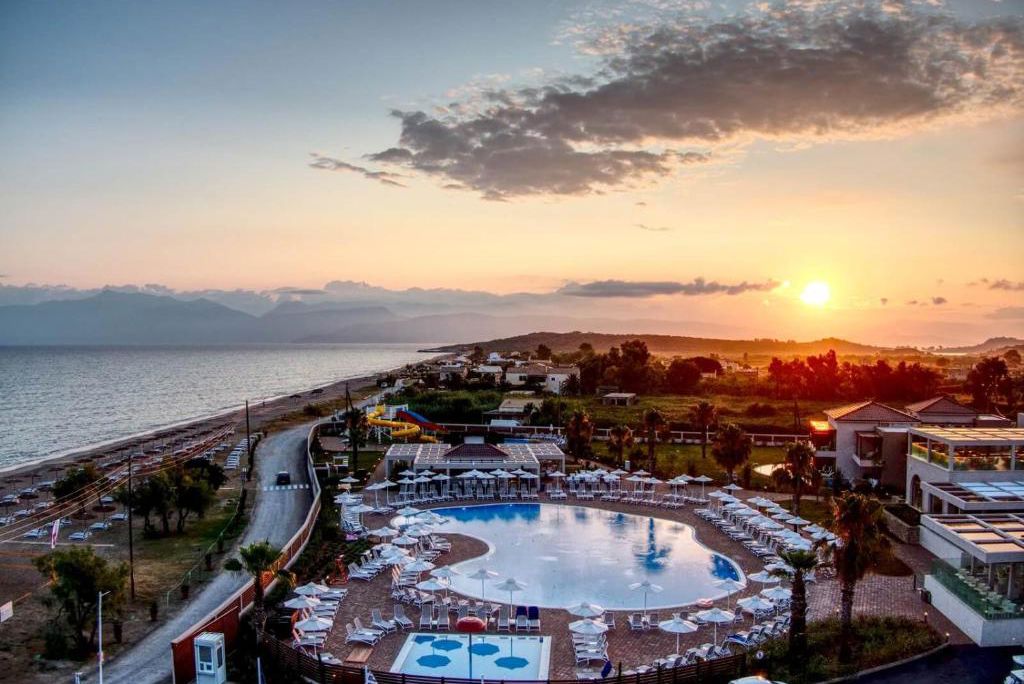 Almyros Beach Resort & Spa