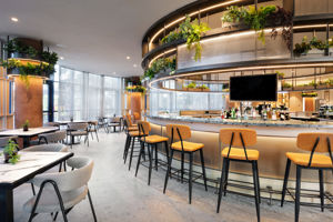Lobby bar
