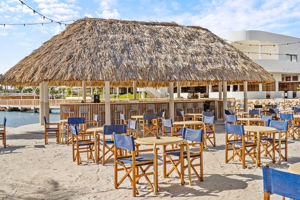 Sunset Beach bar