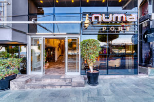 Numa Port Hotel